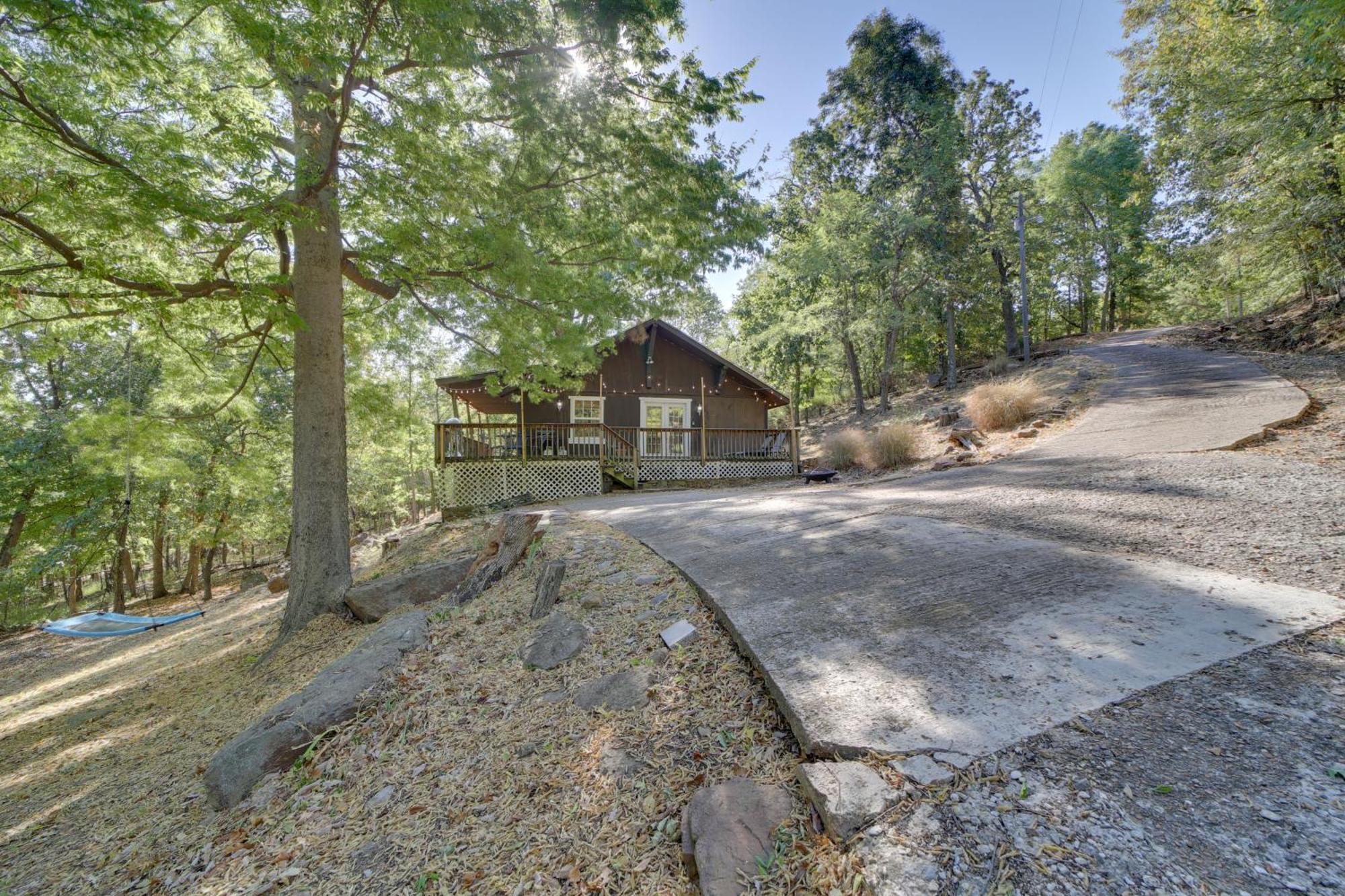 Secluded Vian Retreat Close To Tenkiller Lake Exteriör bild